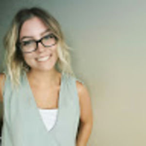 Meet your Posher, Leanne